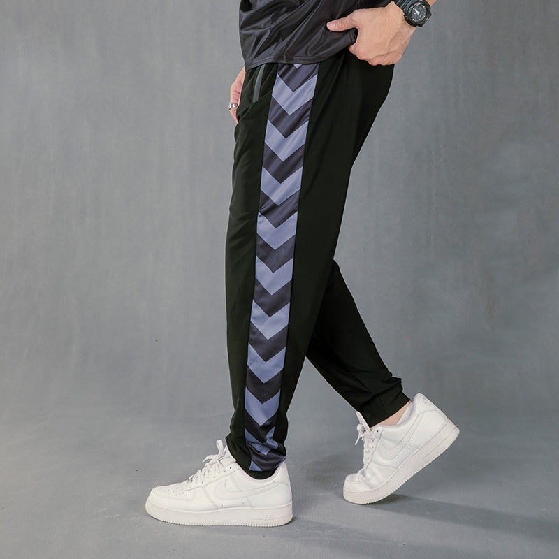 Lightweight Loose Casual Arrow Pattern Pants