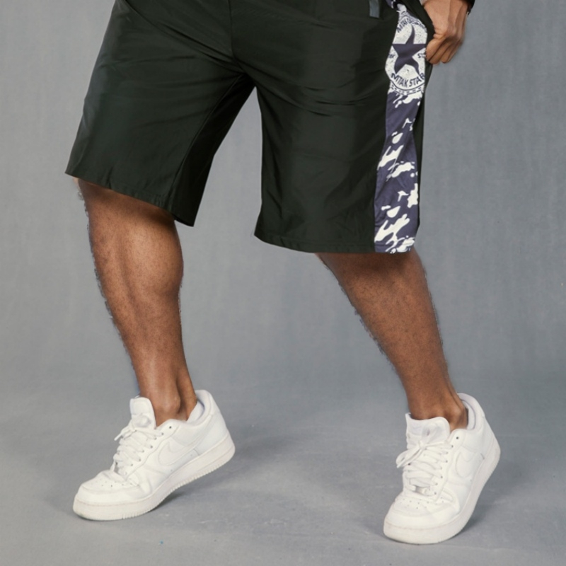 High-Stretch Star Pattern Shorts